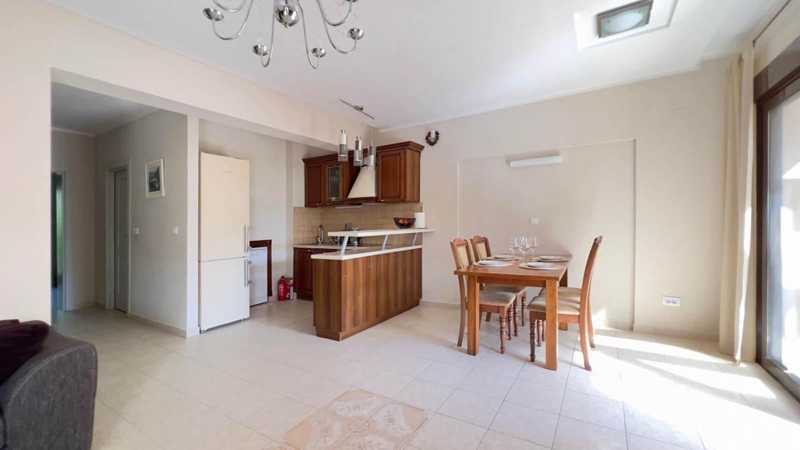 Villa Risan Apartments Extérieur photo