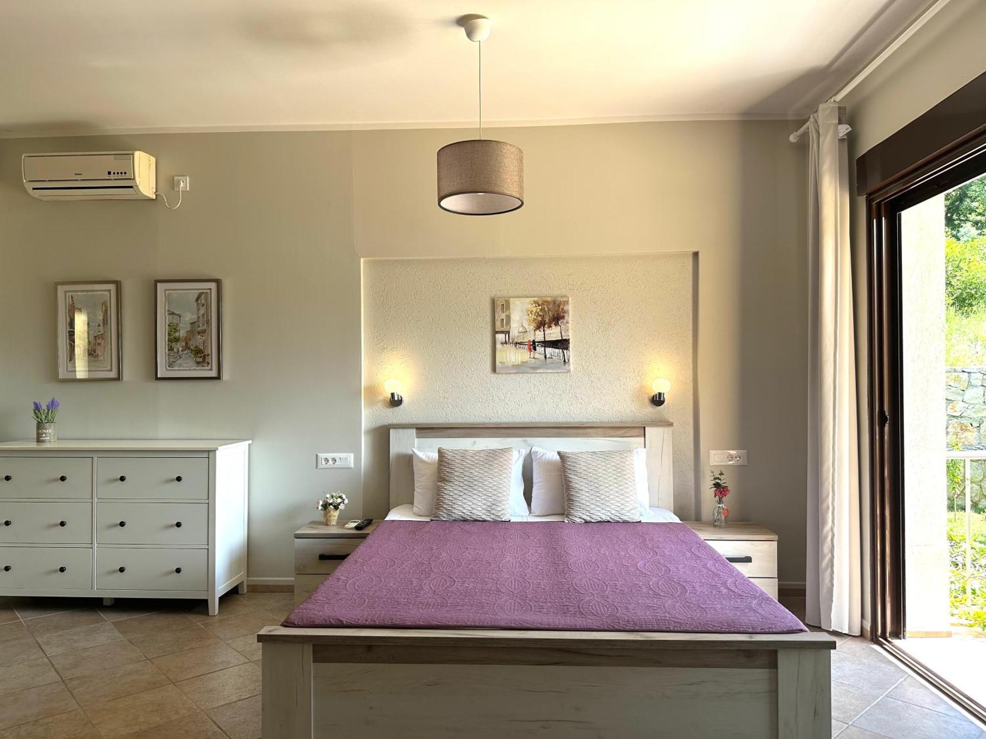 Villa Risan Apartments Extérieur photo