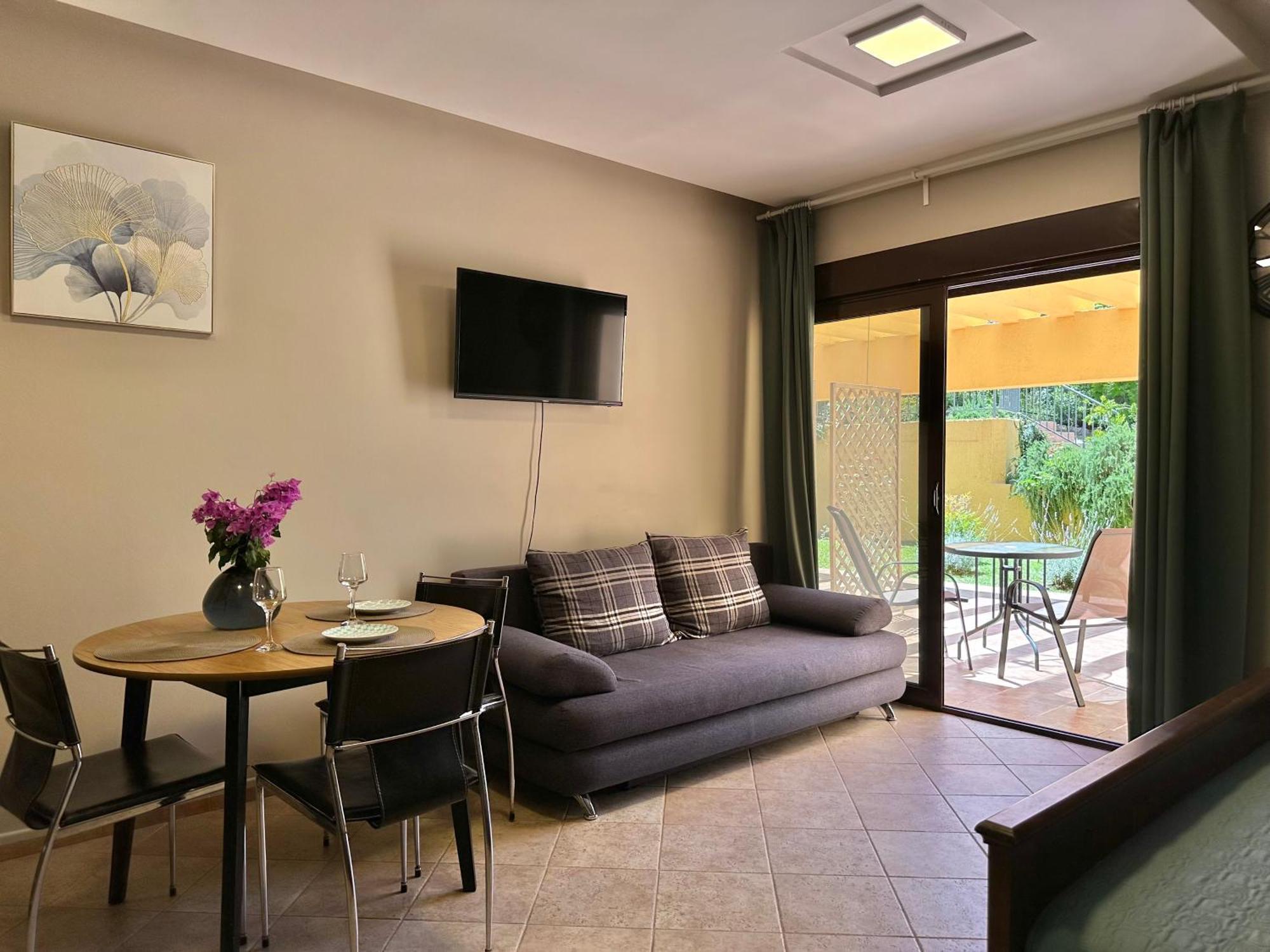 Villa Risan Apartments Extérieur photo
