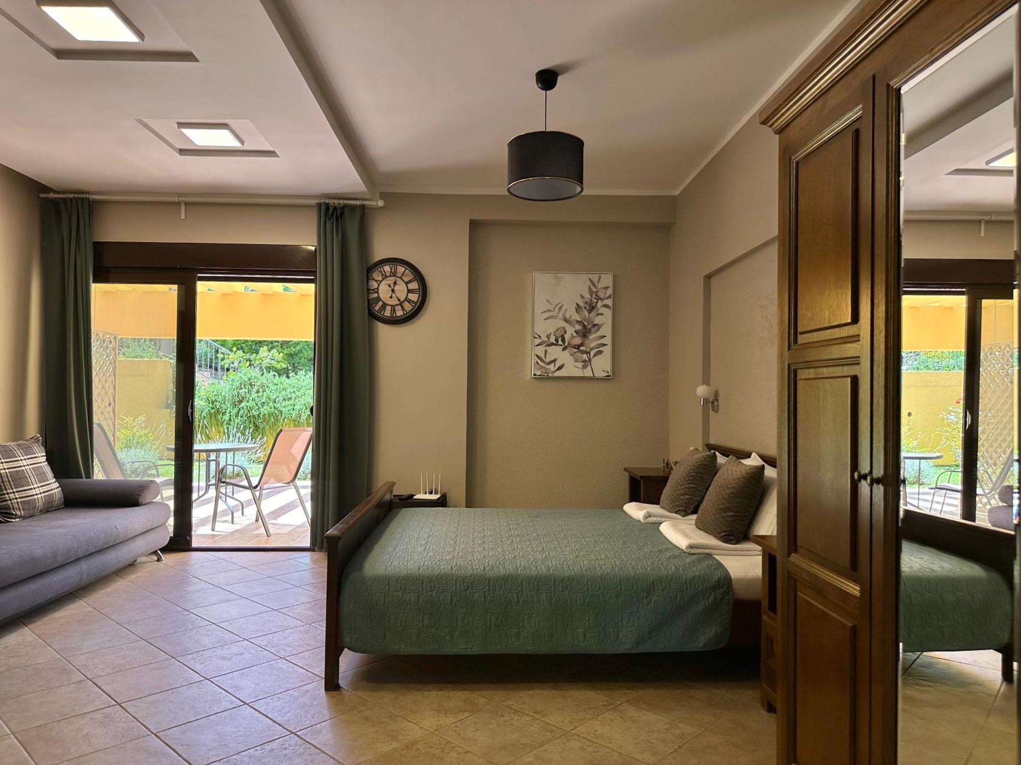 Villa Risan Apartments Extérieur photo
